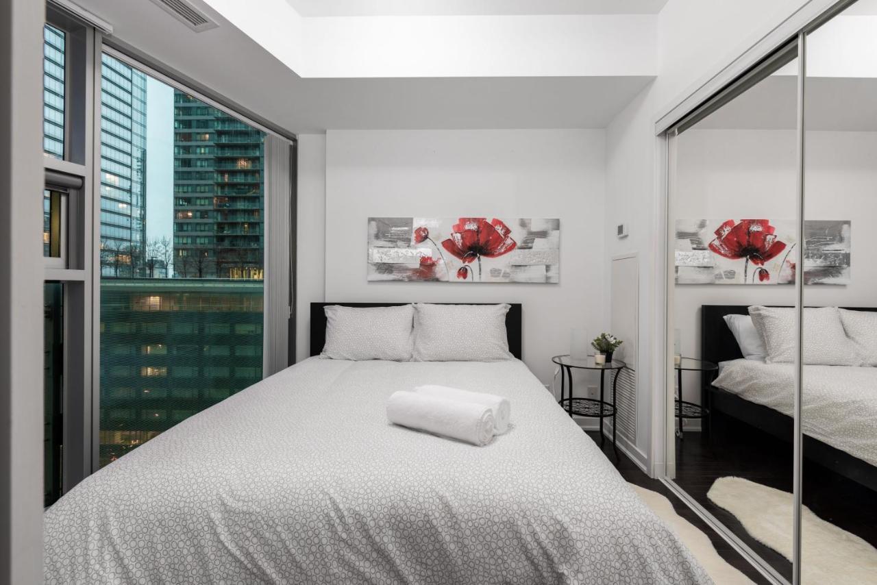 The York Boutique Suites تورونتو المظهر الخارجي الصورة