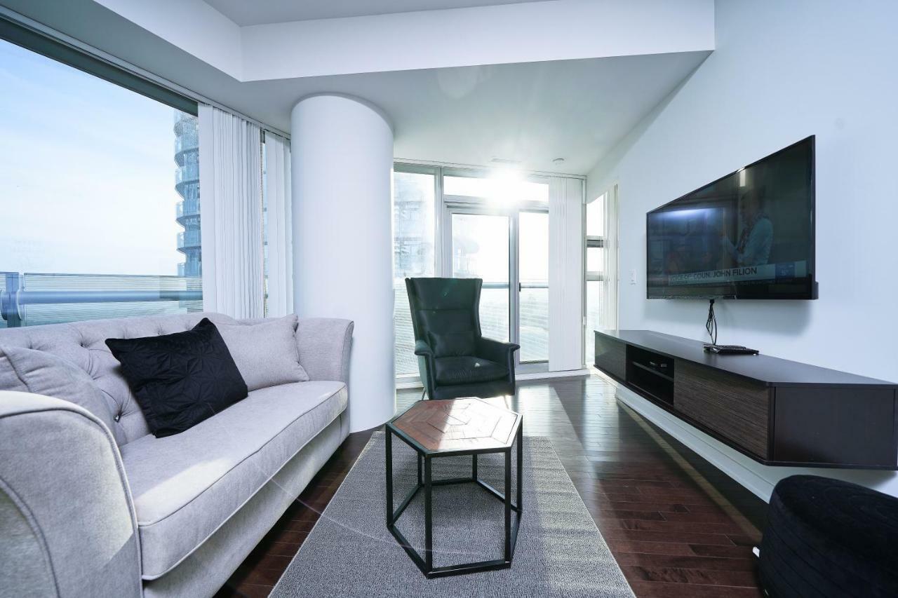 The York Boutique Suites تورونتو المظهر الخارجي الصورة