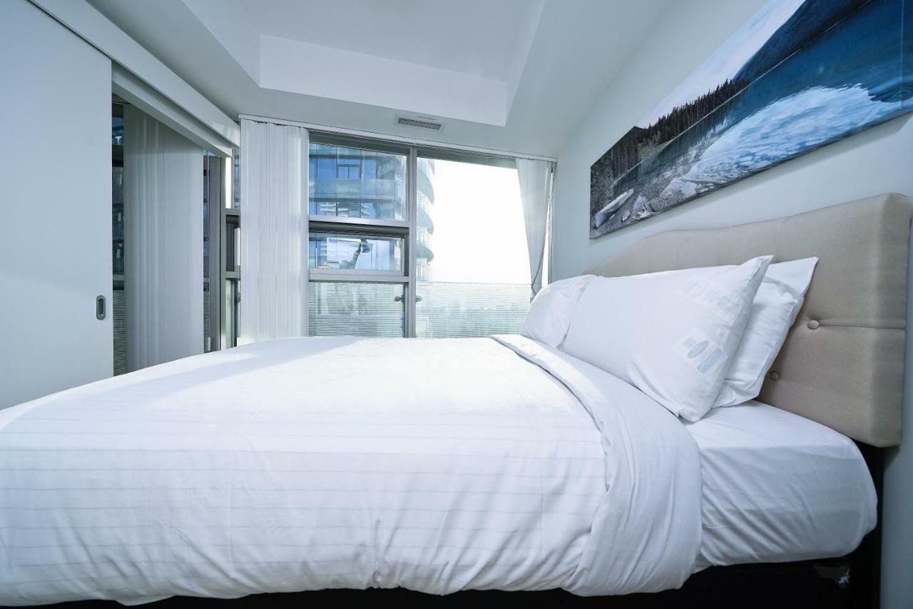 The York Boutique Suites تورونتو المظهر الخارجي الصورة