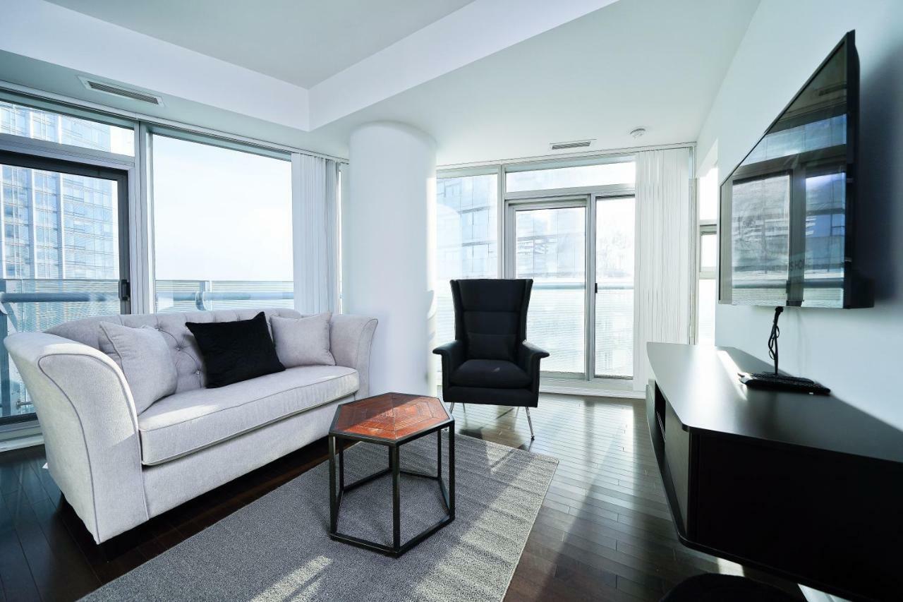 The York Boutique Suites تورونتو المظهر الخارجي الصورة