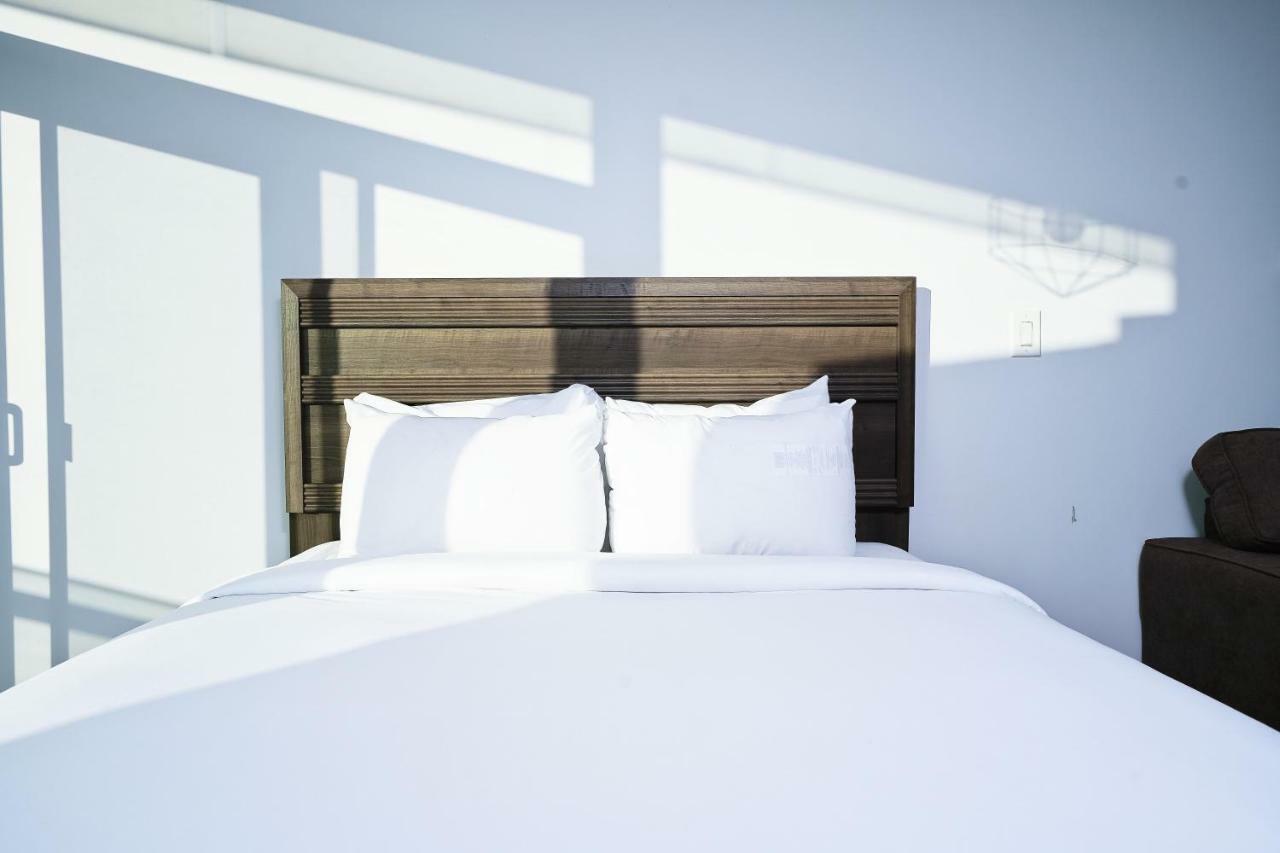 The York Boutique Suites تورونتو المظهر الخارجي الصورة
